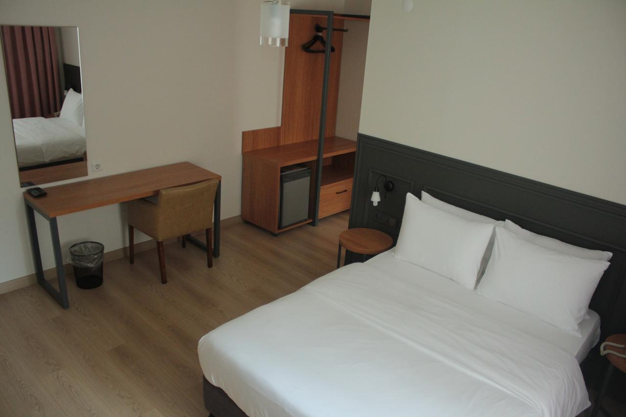 Hotel City Cerkezkoy Bagian luar foto