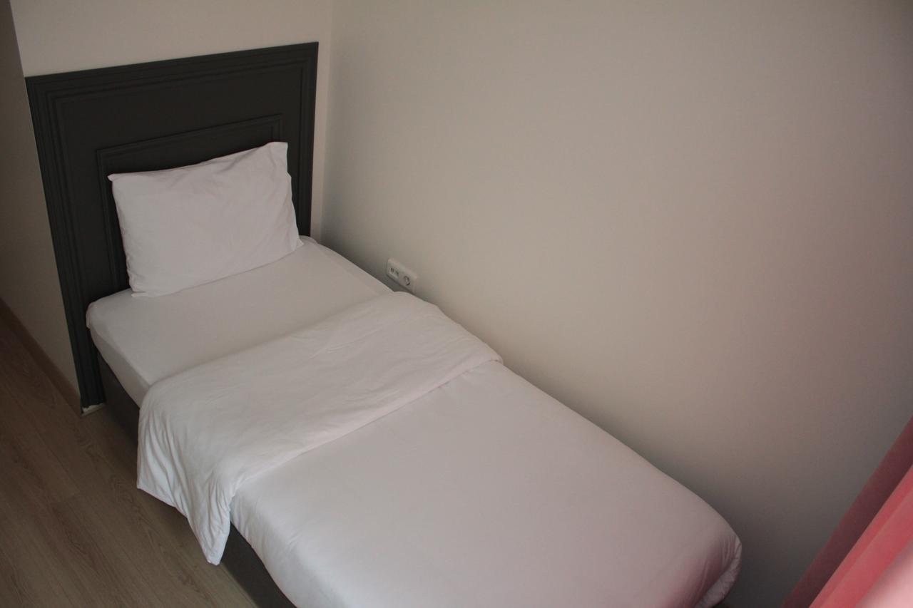 Hotel City Cerkezkoy Bagian luar foto